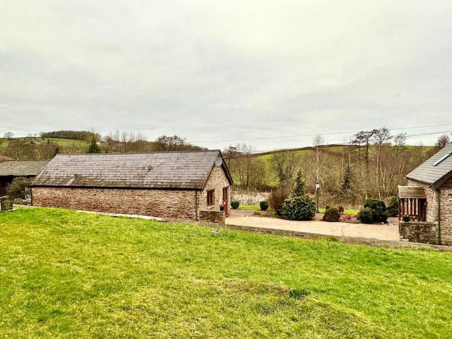 Detached One Level Stone Barn Villa Llangwm-Isaf Kültér fotó